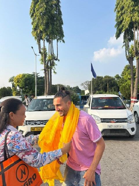 traditionelle Begr&uuml;&szlig;ung